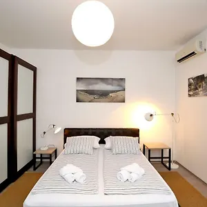 Studio Vito Zara